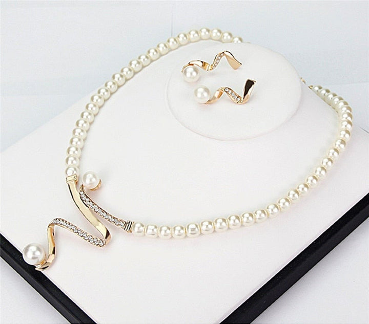 Natural Pearl Set